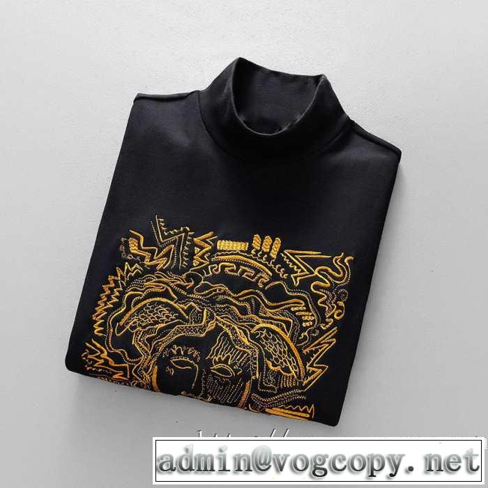 長袖Tシャツ ヴェルサーチ VERSACE 【2019秋冬】今きてる最先端ブランド 着心地もなめらかで快適