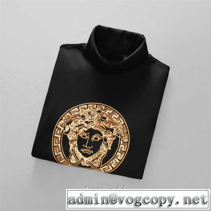 【最新】2019年秋冬のトレンド速報 ヴェルサーチ VERSACE 長袖Tシャツ 寒い季節トレンド上品