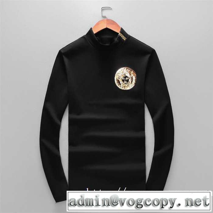 長袖Tシャツ ヴェルサーチ VERSACE 今年の流行りファション 2019?2020秋冬流行色紹介