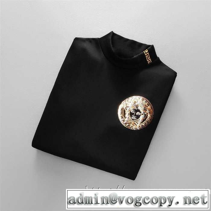 長袖Tシャツ ヴェルサーチ VERSACE 今年の流行りファション 2019?2020秋冬流行色紹介