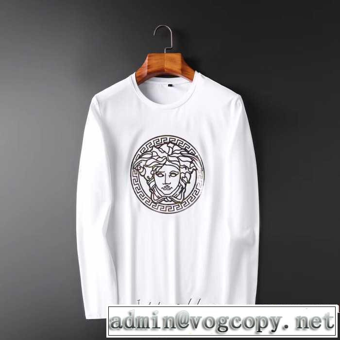 2019秋冬トレンドアイテム 人気ファッション雑誌でも掲載 ヴェルサーチ VERSACE 長袖Tシャツ 2色可選