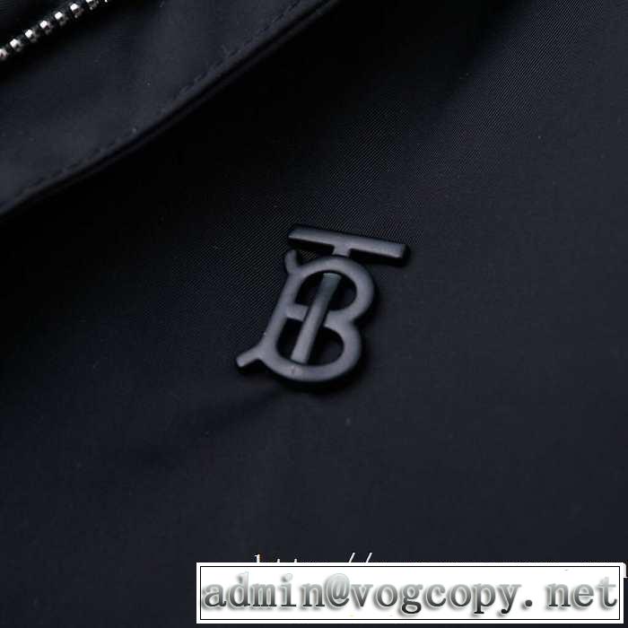 【2019秋冬トレンド】押さえておきたい ダウンジャケット メンズ サイズのよさを感じる新作 バーバリー BURBERRY 注目の秋ファッション一番