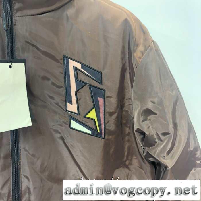 2色可選 FENDI 今季トレンドをうまく取り ダウンジャケット お洒落で秋冬注目トレンド メンズ  フェンディ 【2019秋冬】の注目トレンド