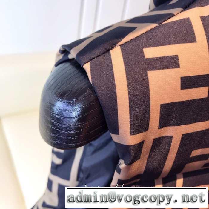 先取り 2019/2020秋冬ファッション ダウンジャケット最新作おすすめしたい秋冬  メンズ フェンディ FENDI 寒い季節トレンド上品