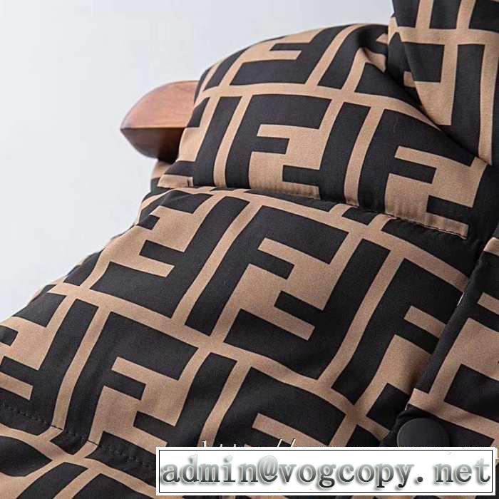 2019?2020秋冬流行色紹介 ダウンジャケット メンズ 最新秋冬トレンドをチェック フェンディ FENDI 秋冬流行りファション