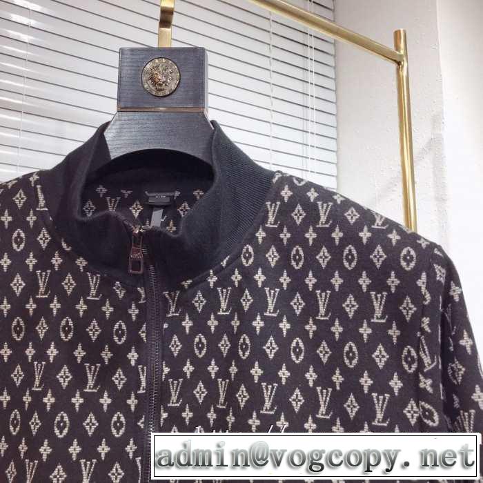LOUIS VUITTON 秋冬に大注目のカラー  ルイ ヴィトン  もちろん相性抜群 メンズ ダウンジャケット 速報！2019年秋ファッショントレンド