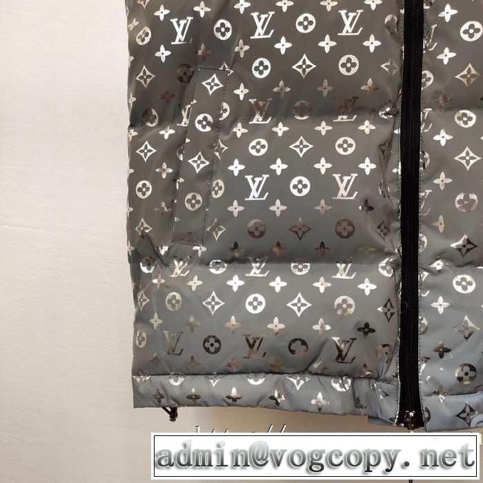 秋ファションのトレンド ルイ ヴィトン LOUIS VUITTON 一番おしゃれ秋冬トレンド メンズ ダウンジャケット 2019秋に注目したい