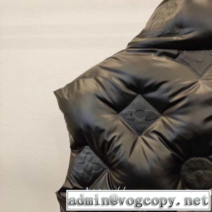 ルイ ヴィトン おしゃれさんはいち早く取り LOUIS VUITTON 2019秋、イチオシ上品 メンズ ダウンジャケット新作アイテムが今年流