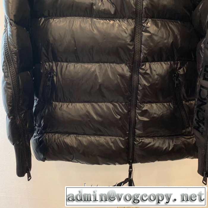 2019トレンドアイテム激安 モンクレール 秋冬ファッションコーディネート MONCLER メンズ ダウンジャケット 人気ファッション雑誌でも掲載