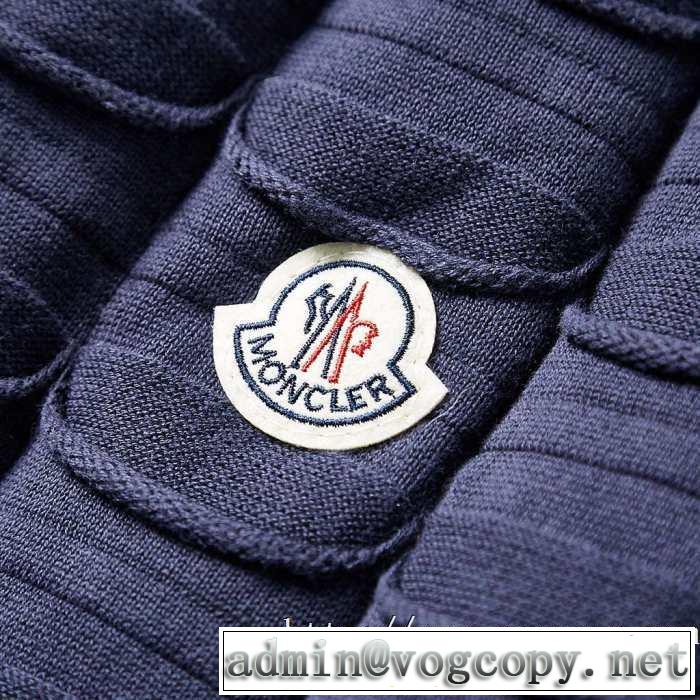 速報！2019年秋ファッショントレンド メンズ ダウンジャケット 秋冬に大注目のカラー モンクレール MONCLER 優しい色味がかわいい