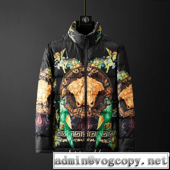秋にはやる最新作を先取り ヴェルサーチ 2019秋冬トレンドアイテム VERSACE さわやかに新品おすすめ メンズ ダウンジャケット