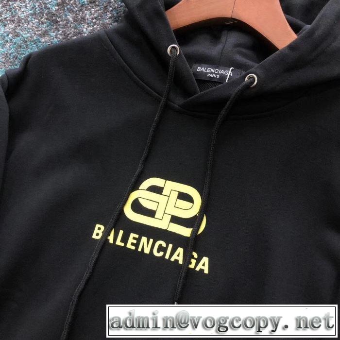 バレンシアガ BALENCIAGA 2019-20秋冬トレンドファッション 2色可選 最新秋冬トレンドをチェックパーカー 秋冬流行りファション