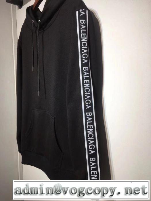 パーカー 2019トレンドファッション新品 バレンシアガ BALENCIAGA 秋こそ楽しめるアイテム