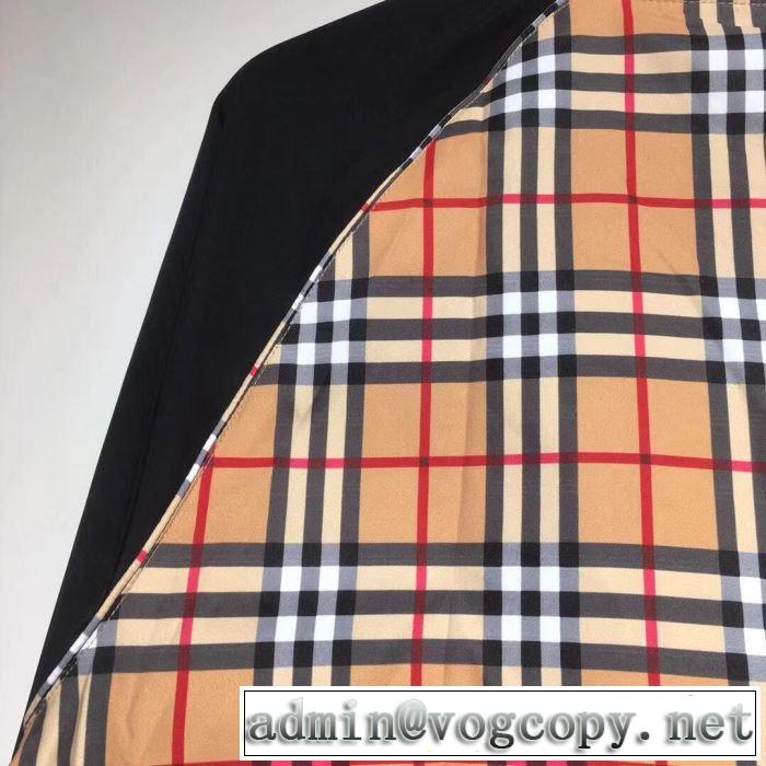 カジュアルコーデオシャレ バーバリー BURBERRY  秋冬に大注目のカラー ハーフコート 2019秋冬最重要アイテム もちろん相性抜群