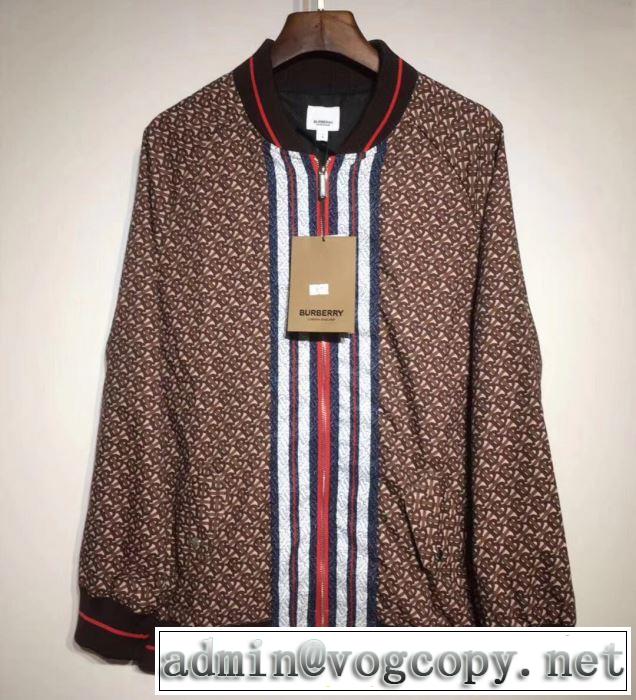 バーバリー BURBERRY  ハーフコート トレンド入り確実最新コレクション 【最新】2019年秋冬のトレンド速報 
