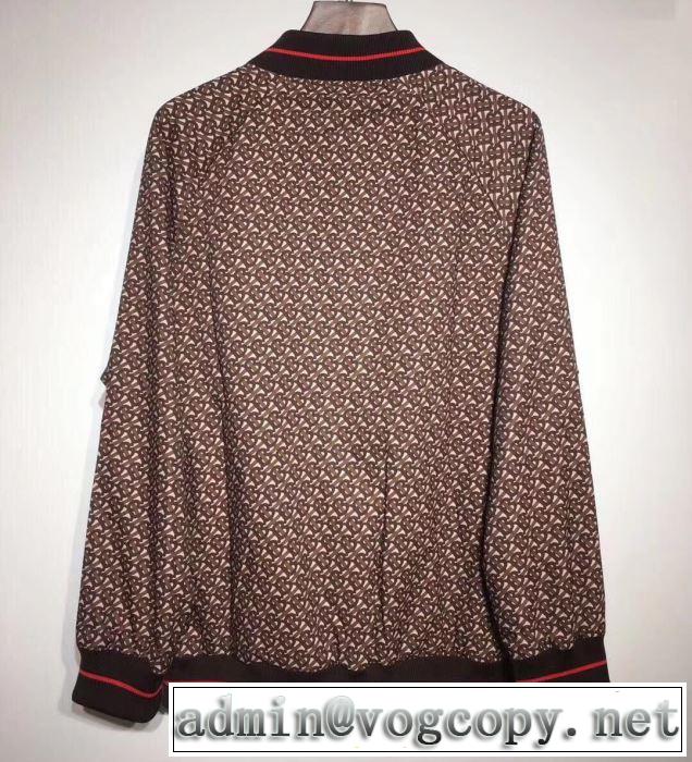 バーバリー BURBERRY  ハーフコート トレンド入り確実最新コレクション 【最新】2019年秋冬のトレンド速報