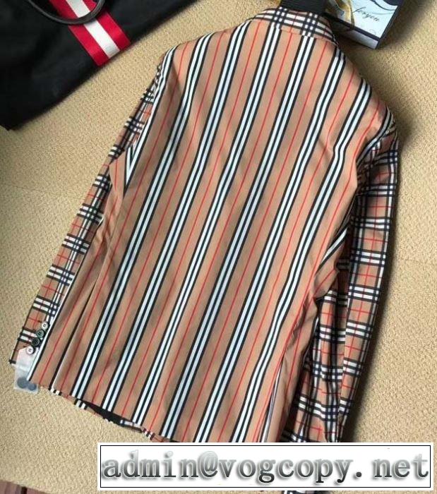 おススメの秋冬アイテムをCHECK ハーフコート 2019トレンドファッション新品 今季トレンドをうまく取り バーバリー BURBERRY