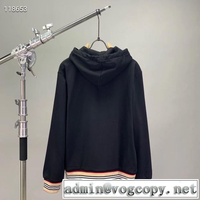 パーカー  一番おしゃれ秋冬トレンド バーバリー おしゃれさんはいち早く取り BURBERRY 2019秋、イチオシ上品