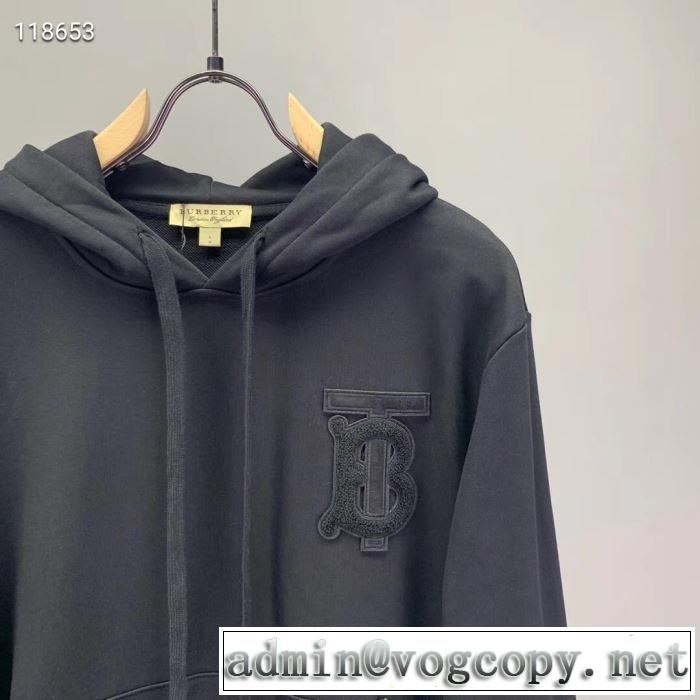パーカー  一番おしゃれ秋冬トレンド バーバリー おしゃれさんはいち早く取り BURBERRY 2019秋、イチオシ上品
