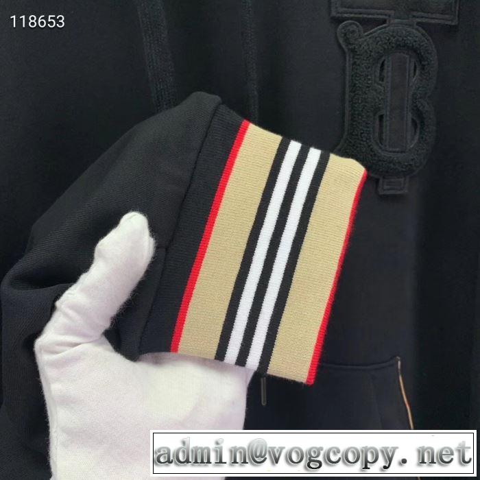 パーカー  一番おしゃれ秋冬トレンド バーバリー おしゃれさんはいち早く取り BURBERRY 2019秋、イチオシ上品