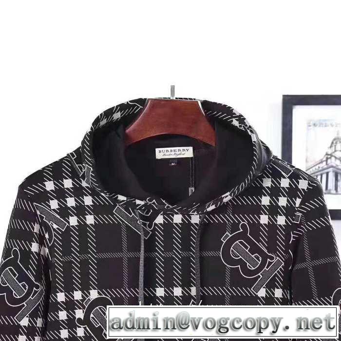 着心地もなめらかで快適 速報！2019年秋ファッショントレンド バーバリー BURBERRY パーカー