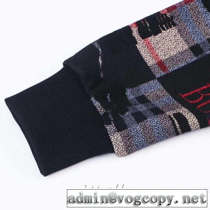 プルオーバーパーカー バーバリー BURBERRY 2019秋、イチオシ上品 おススメの秋冬アイテムをCHECK