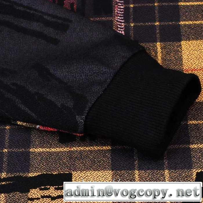 バーバリー BURBERRY プルオーバーパーカー ファッショントレンドを早速チェック 2019秋冬最重要アイテム