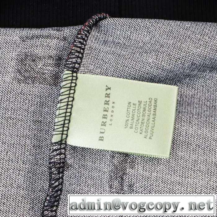 バーバリー BURBERRY プルオーバーパーカー ファッショントレンドを早速チェック 2019秋冬最重要アイテム