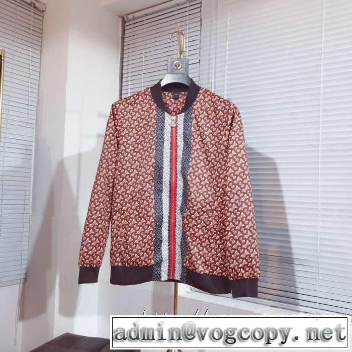 2019秋のファッショントレンドはこれ バーバリー BURBERRY ブルゾン  注目の秋ファッション一番