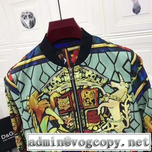 注目の秋ファッション一番 ドルチェ＆ガッバーナ Dolce&Gabbana 人気ブランドの秋冬新色 ハーフコート 2019秋冬トレンド押さえておきたい