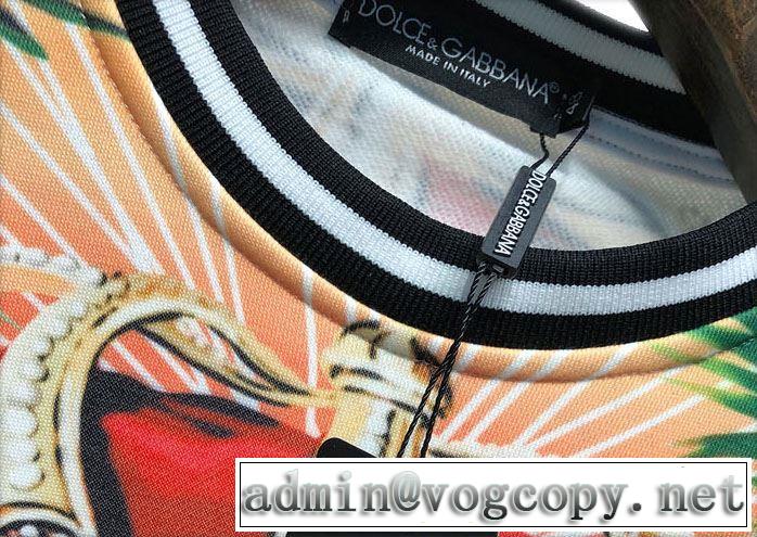 ドルチェ＆ガッバーナ Dolce&Gabbana 今季トレンド新作はこれ プルオーバーパーカー 速報！2019年秋ファッショントレンド