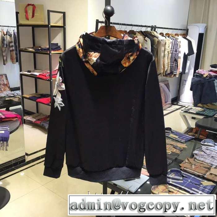 オススメトレンド秋冬コーデDolce&Gabbana KINGプリントドルガバコピー通販スウェットシャツ華やかな印象好評品