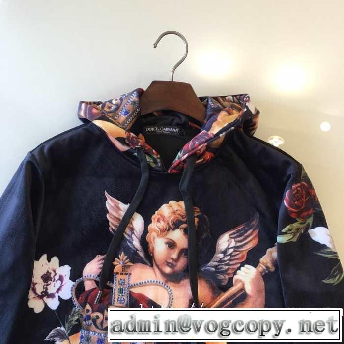 オススメトレンド秋冬コーデDolce&Gabbana KINGプリントドルガバコピー通販スウェットシャツ華やかな印象好評品