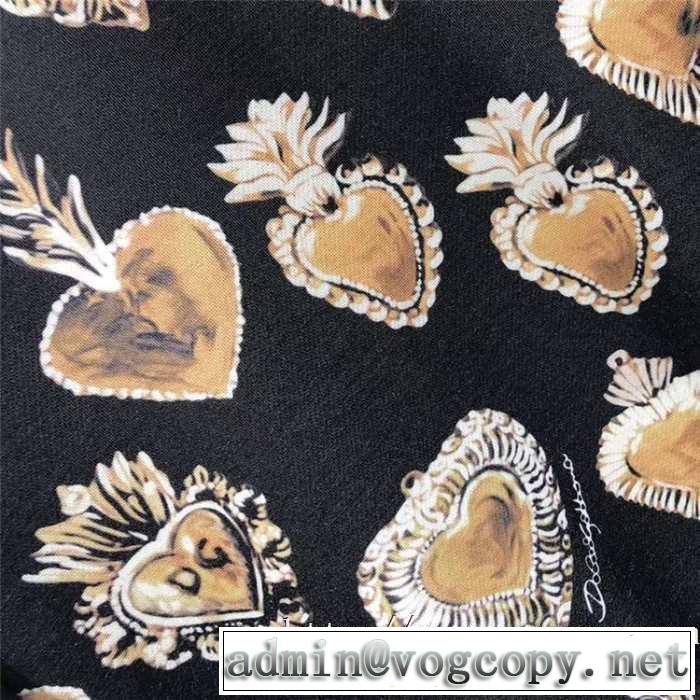 芸能人愛用ブランドDolce&Gabbana ドルチェ＆ガッバーナ メンズ パーカー 柔らかな着こなしおすすめ秋冬スウェットシャツ