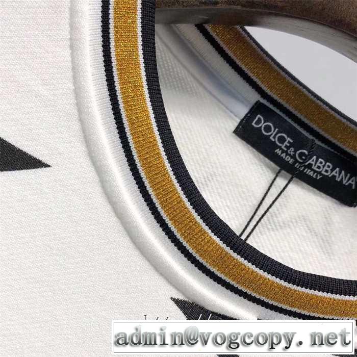 秋冬スウェットシャツおすすめDolce&Gabbana 通販ドルチェ＆ガッバーナパーカーボタン ジャージー フロックスタープリント 新作