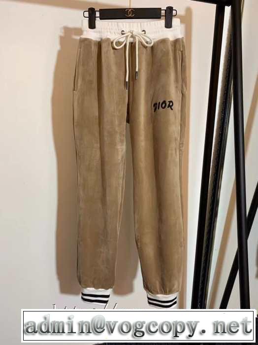 Dior 秋冬新作おすすめディオールパーカーレディーススウェットシャツセットアップコピーカシミヤ ニットウェア秋冬トレンド人気新品