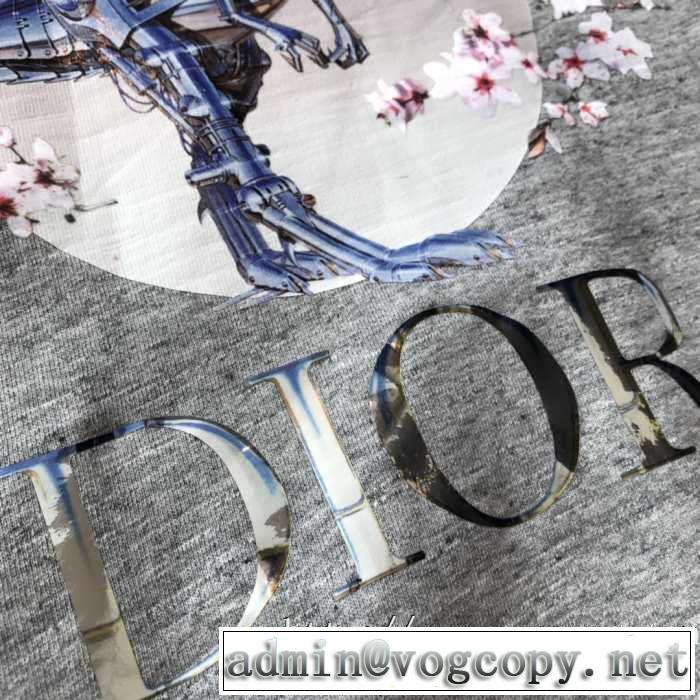 着心地もなめらかで快適Dior 'SORAYAMA' Alloverクルーネックパーカー グレーディオールスーパーコピー激安スウェットシャツ