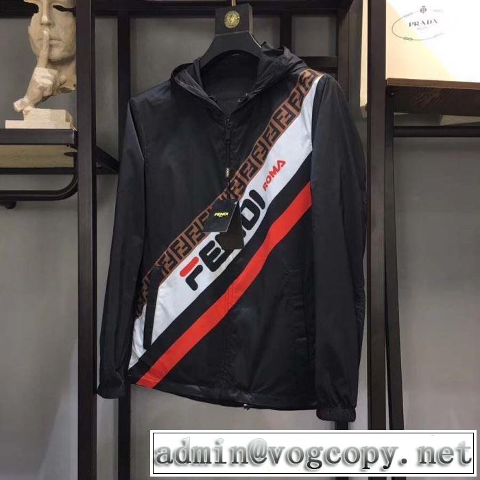 2019-20秋冬トレンドファッション 最新秋冬トレンドをチェック パーカー 絶対おさえるべきカラーと最新 フェンディ FENDI やっぱり優しい色