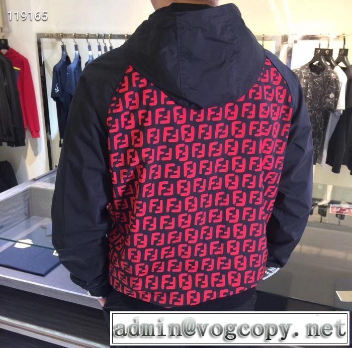 一番おしゃれ秋冬トレンド フェンディ おしゃれさんはいち早く取り FENDI 秋ファションのトレンド ハーフコート 2019秋に注目したい