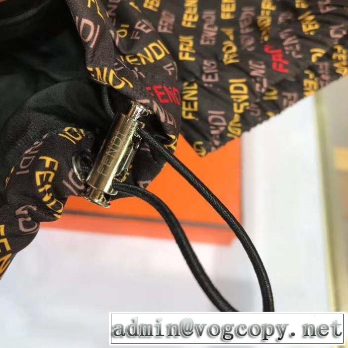 上下セット おしゃれなファッションコーデ フェンディ秋冬にお世話になる定番  FENDI 2019トレンド秋冬おすすめ安い