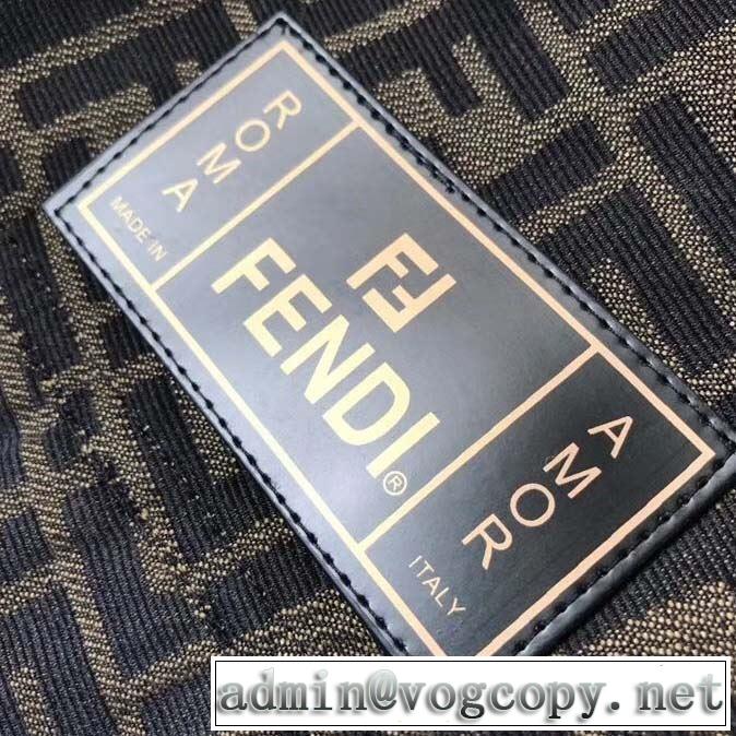 ハーフコート 優しいのに存在感 毎日はちょっとイイ秋冬新品 フェンディ【2019秋冬】今きてる最先端ブランド FENDI