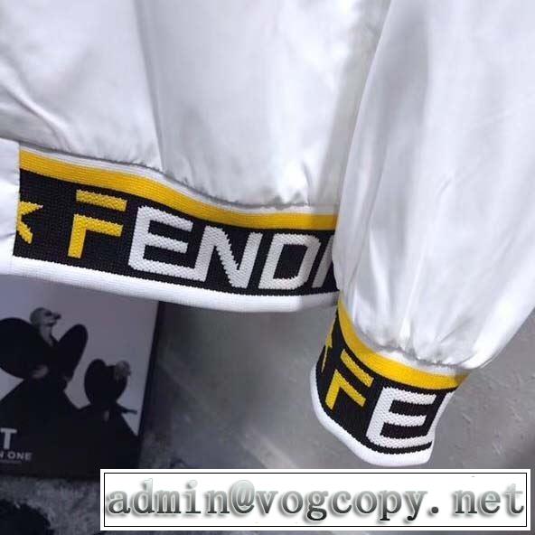 おしゃれでおすすめ今季トレンド フェンディ2019年秋冬に欠かせない FENDI おススメの秋冬アイテムをCHECK ハーフコート2色可選
