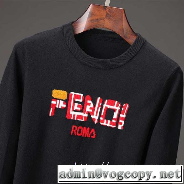絶妙な大人っぽさと遊び心 2019秋冬人気色おすすめ フェンディ FENDI プルオーバーパーカー