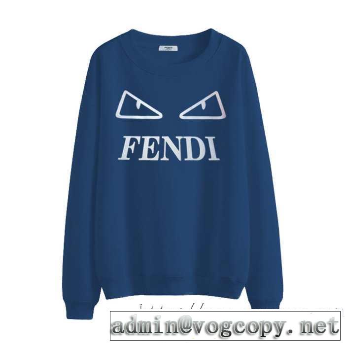 プルオーバーパーカー 多色可選 最速2019秋冬トレンドブランド 新作アイテムが今年流 フェンディ FENDI