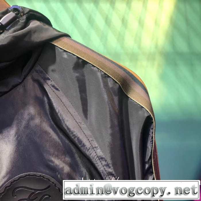 【最新】2019年秋冬のトレンド速報 フェンディ FENDI ブルゾン 注目の秋ファッション一番