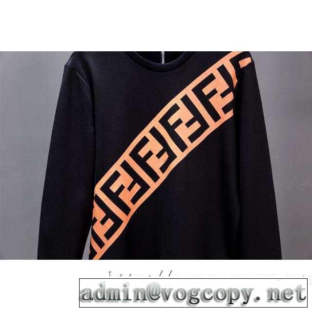 フェンディ FENDI プルオーバーパーカー おしゃれ感度が高い秋冬トレンド 2019秋冬最重要アイテム