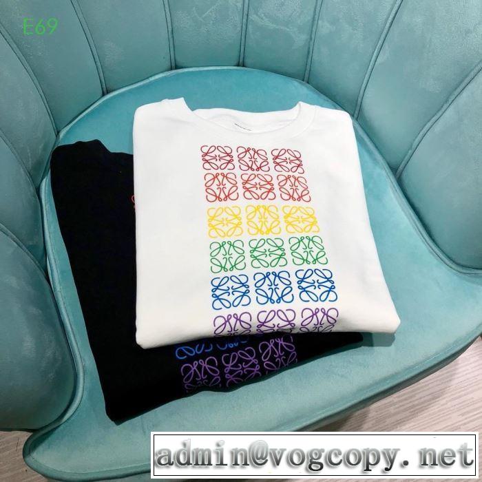 今年の秋冬のオススメのトレンドLOEWE ロエベ メンズ 服 エレガント オシャレ ホワイト スウェットシャツ ユニセックス 上品