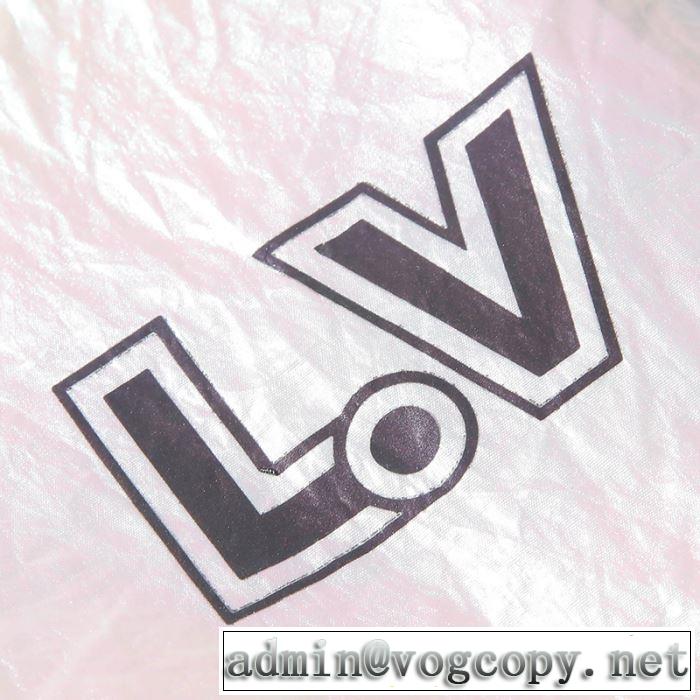 フード付きコート 2019春夏のトレンド新商品 一気にトレンド感満載な着こなし ルイ ヴィトン LOUIS VUITTON