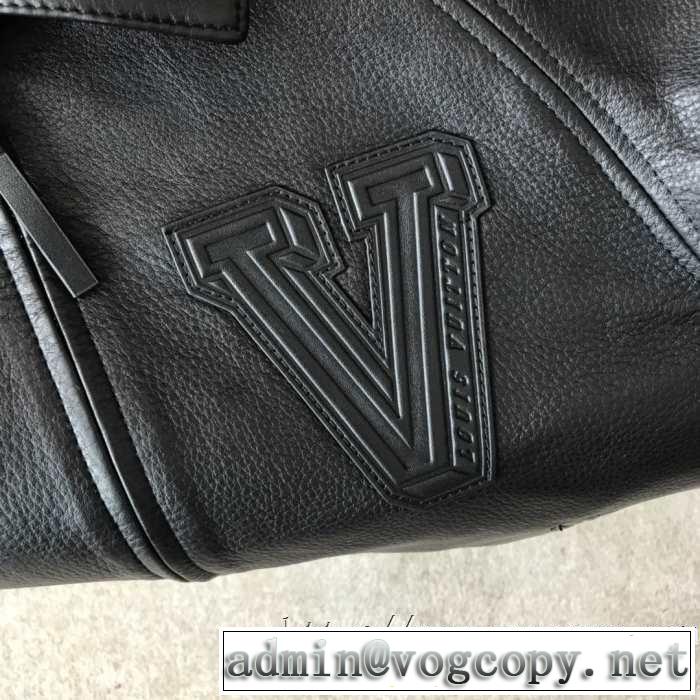 気になる2019年秋のファッション ルイ ヴィトン LOUIS VUITTON フェイクファー製のコート秋冬にお世話になる定番