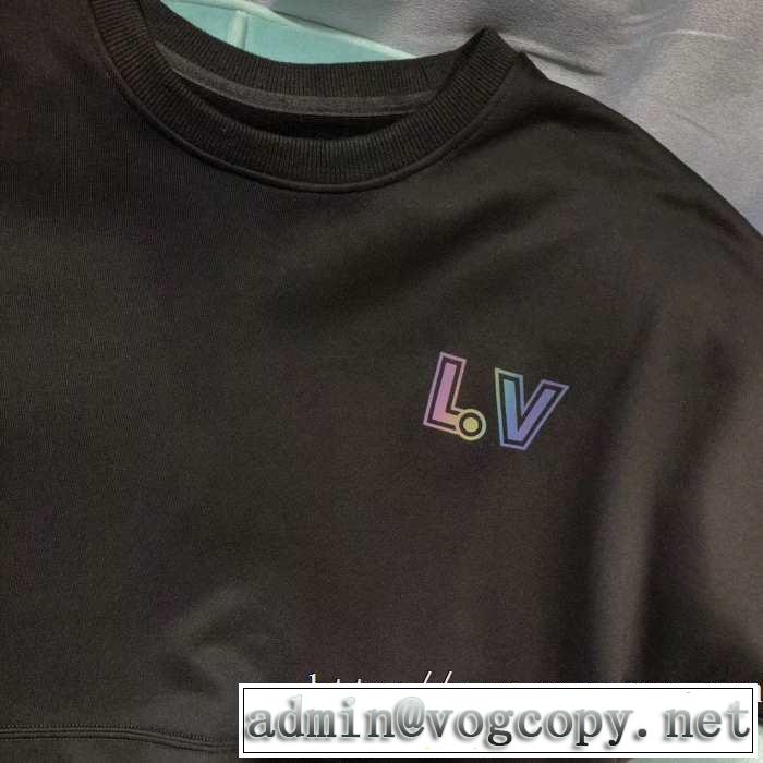 おしゃれ感度が高い秋冬トレンド 2019秋、イチオシ上品 ルイ ヴィトン LOUIS VUITTON プルオーバーパーカー 2色可選